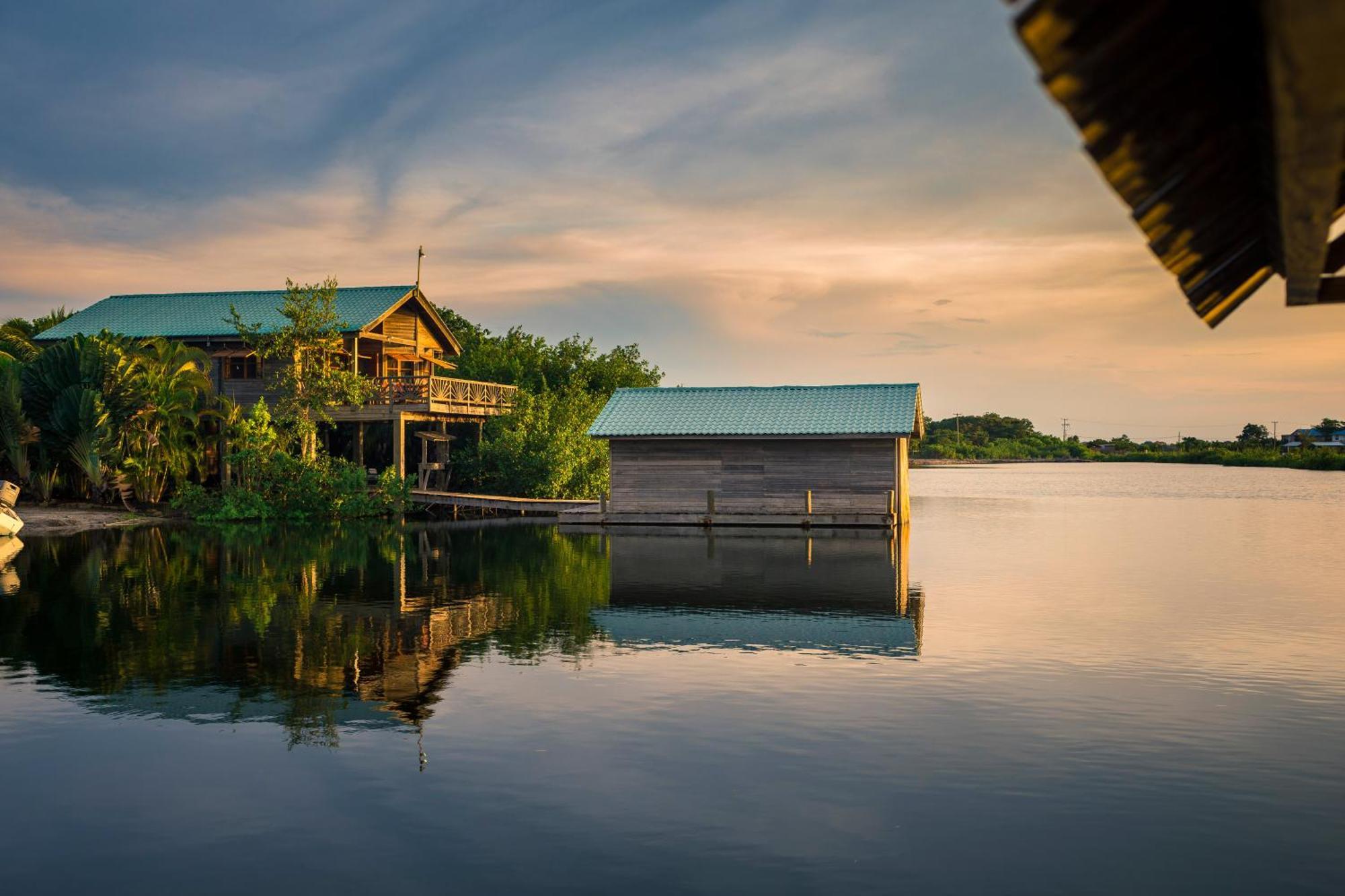 Turtle Inn By Francis Ford Coppola Placencia Екстер'єр фото
